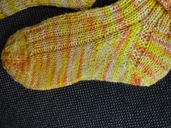 Socken Gr. 26/27 gelb orange